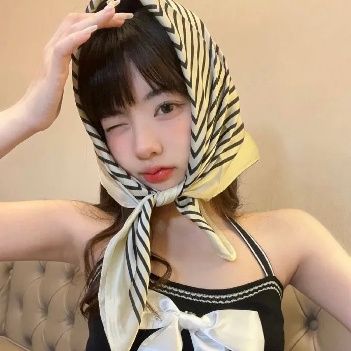 不十分好莱坞